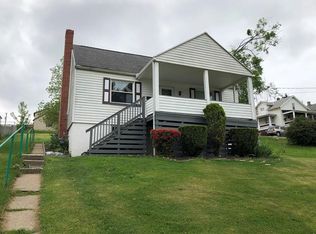 690 Buena Vista St, Washington, PA 15301