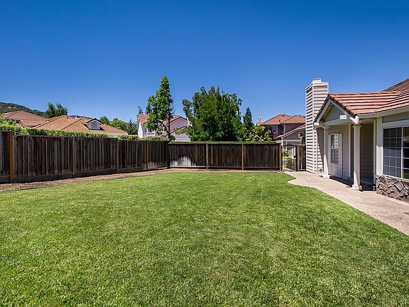 2nd image of 1245 Mountain Quail Cir