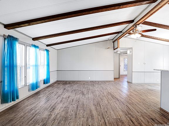 3rd image of 18066 La Gloria Rd