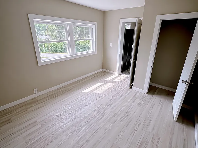 181 Pine St #2 — Photo 13