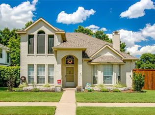 542 Village Green Dr, Coppell, TX 75019