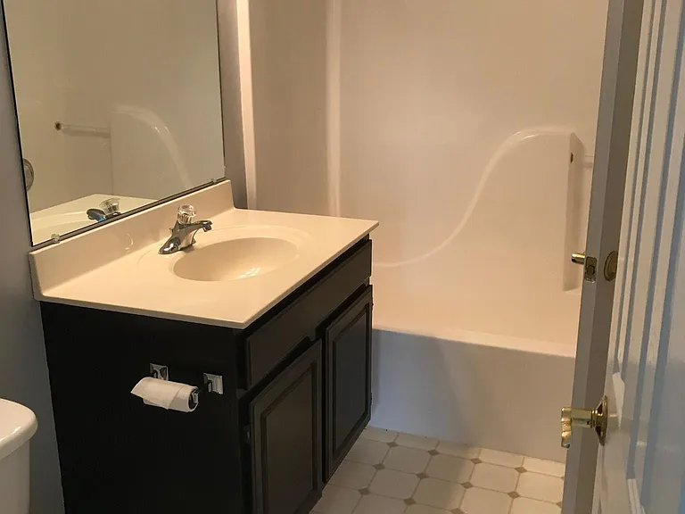 111 Oriole Ct — Photo 9
