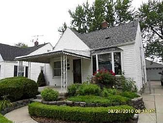 1st image of 21731 Colony St
