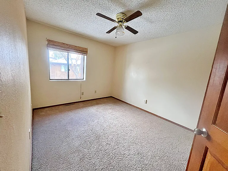 3400 Canyon Dr #2E — Photo 13