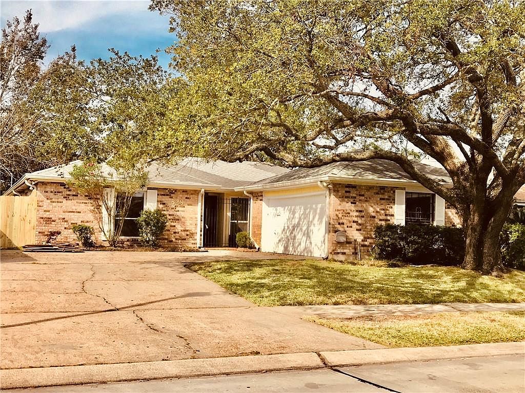 828 Terry Pkwy, Gretna, LA 70056 Zillow