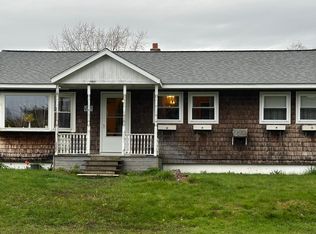 1 Grove St, East Millinocket, ME 04430