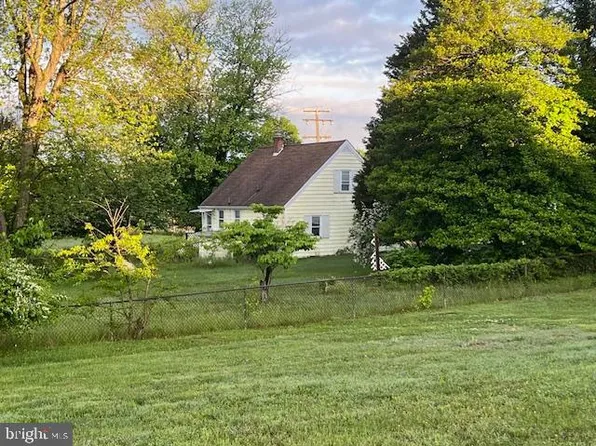 8803 Old Dominion Dr, Manassas, VA 20110