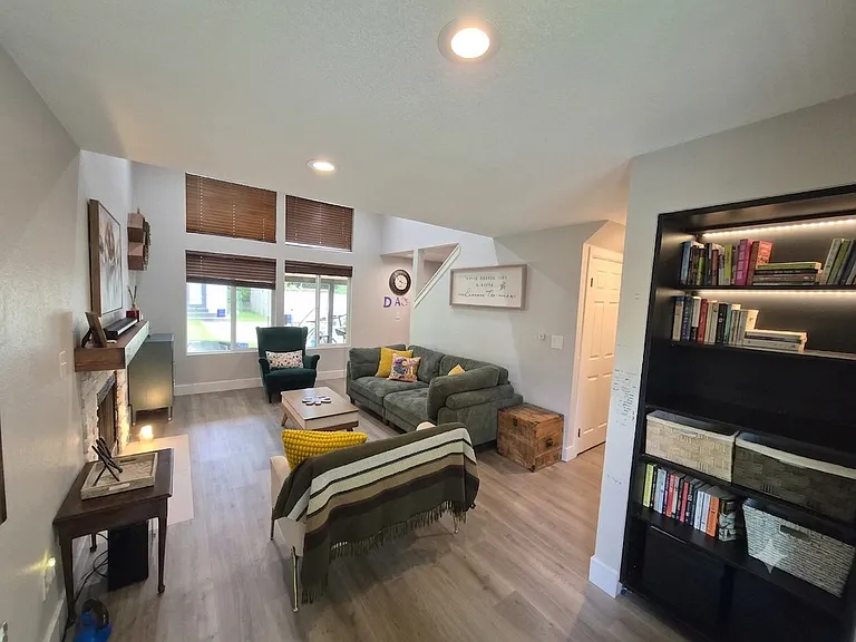 1725 170th Pl SE #A — Photo 3