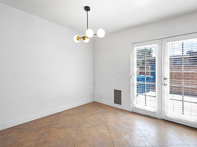 6224 Meadow Vista Ln — Photo 9