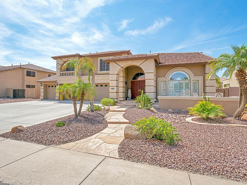1st image of 1673 E Crescent Way