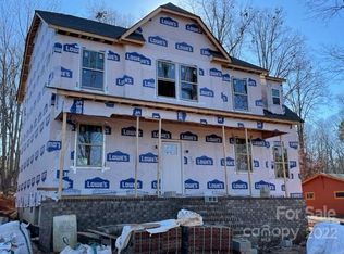 7528 Virginia St, Denver, NC 28037