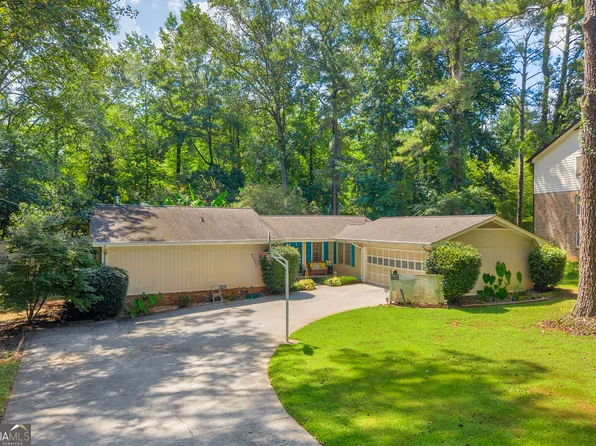 2671 Club Forest Ct SE, Conyers, GA 30013