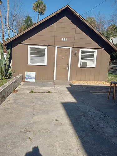 550 Magnolia Ave Photo 1