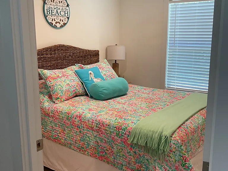 801 Lola Rd — Photo 11