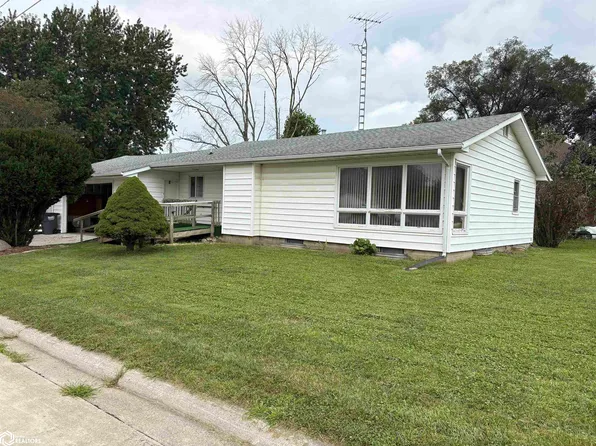 1504 9th Ave, Eldora, IA 50627