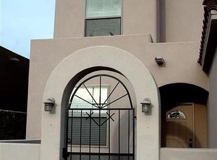 3856 Calle Arriba, Las Cruces, NM 88012