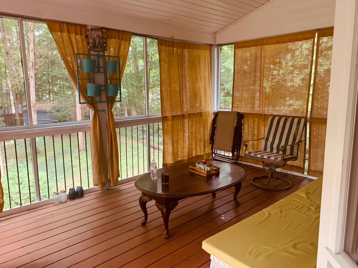 Sun room - 10819 Corryville Rd