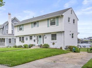 96 Inlet Ter, Belmar, NJ 07719