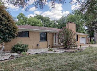 32700 Newman, Fraser, MI 48026