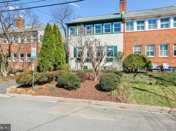 4425 35th St NW, Washington, DC 20008