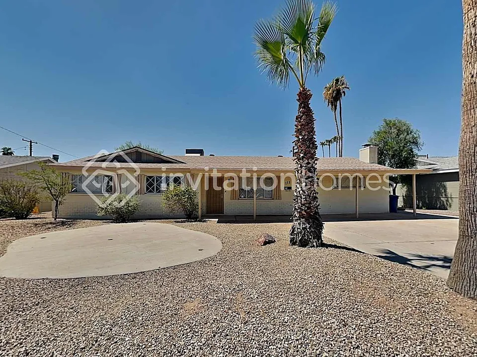 111 E McKinley St
