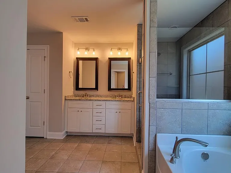 133 Abbington Blvd — Photo 13