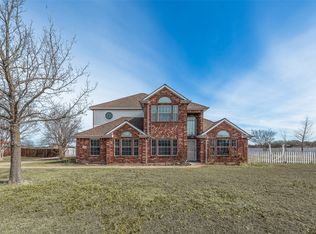 920 Melissa Dr, Waxahachie, TX 75167