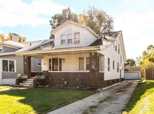 1324 E Hillcrest Pl, Peoria, IL