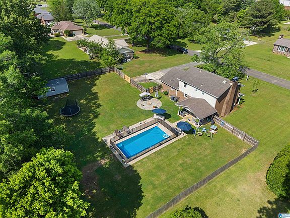 4th image of 3809 Valley Haven Cir