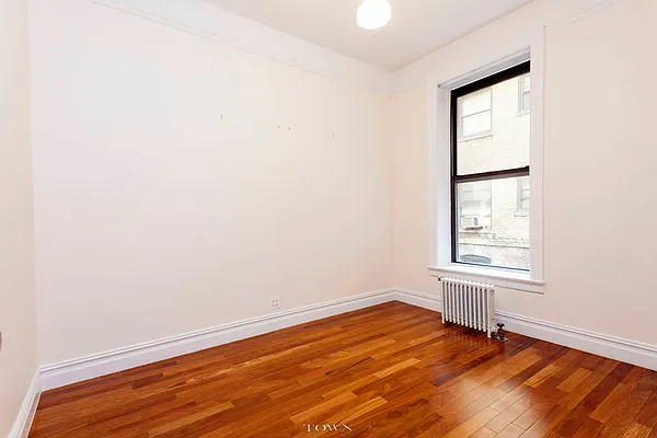 Rented by Town Residential | media 9