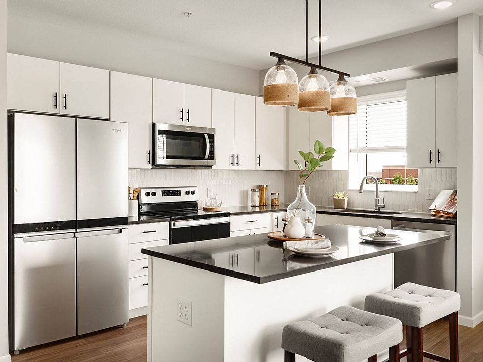 Tencel - 2 Bed / 2 Bath - 1,053 Sq.Ft.