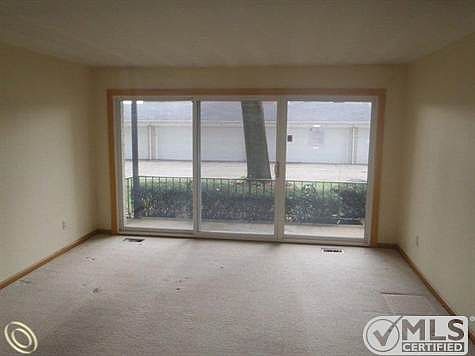 RON B_9-20-13 009.JPG