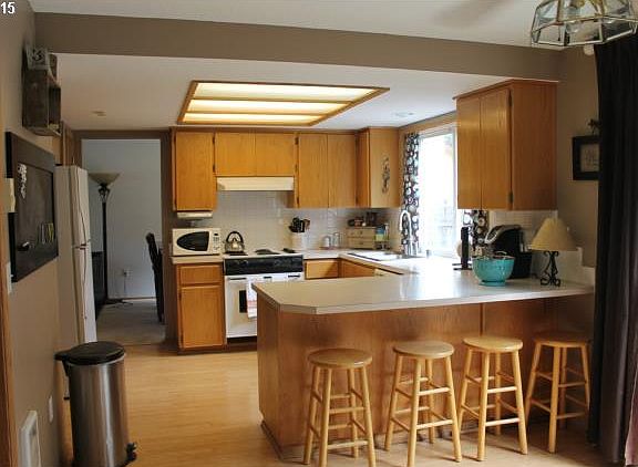 4th image of 14807 NE 87th St