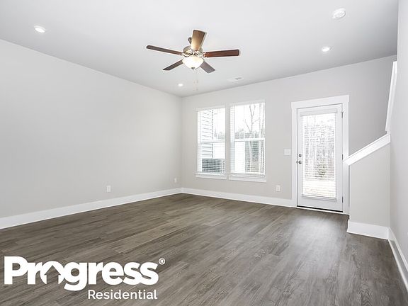 5th image of 713 Nanberry Way