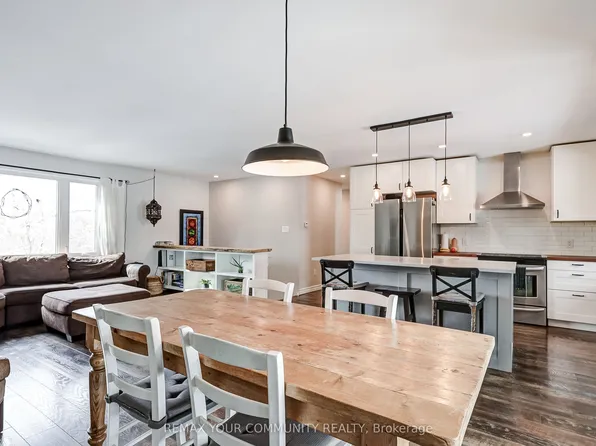 59 Thomas Shepperd Dr N, East Gwillimbury, ON L9N 1C4