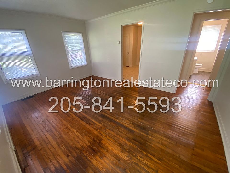 2nd image of 918 22nd St SW
