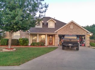 5820 Hackberry Ct, Midlothian, TX 76065