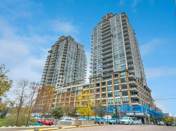 222 Riverfront Ave SW #220, Calgary, AB T2P 0X2