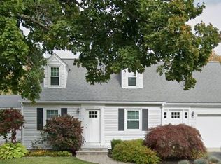 3 Hubbard St, Canton, MA 02021