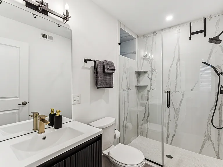 1846 Vineyard St #1 — Photo 25