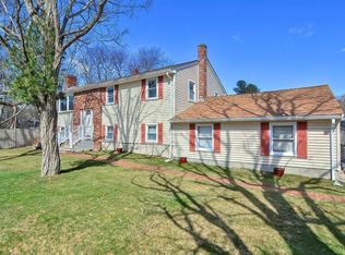 474 King St, Raynham, MA 02767