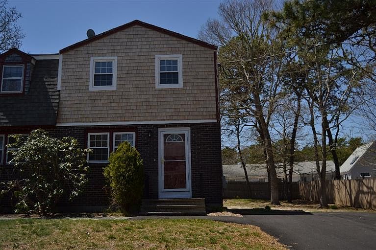 1st image of 21 Melville Road #21