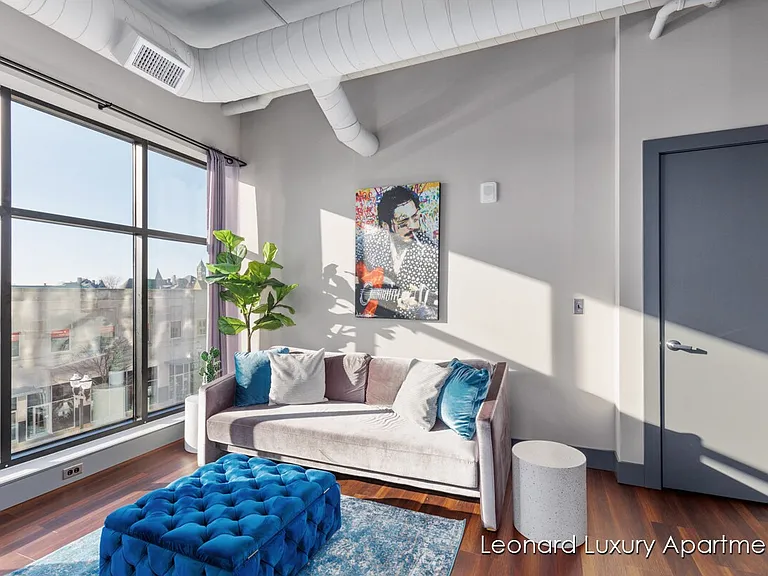 The Leonard Luxury Apartments — Photo 112