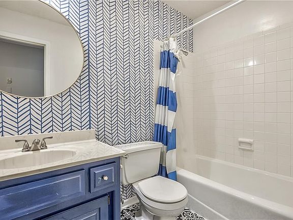 4th image of 6409 Anderson St