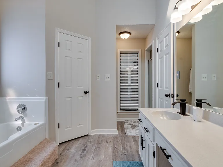 7183 Flower Creek Dr — Photo 5
