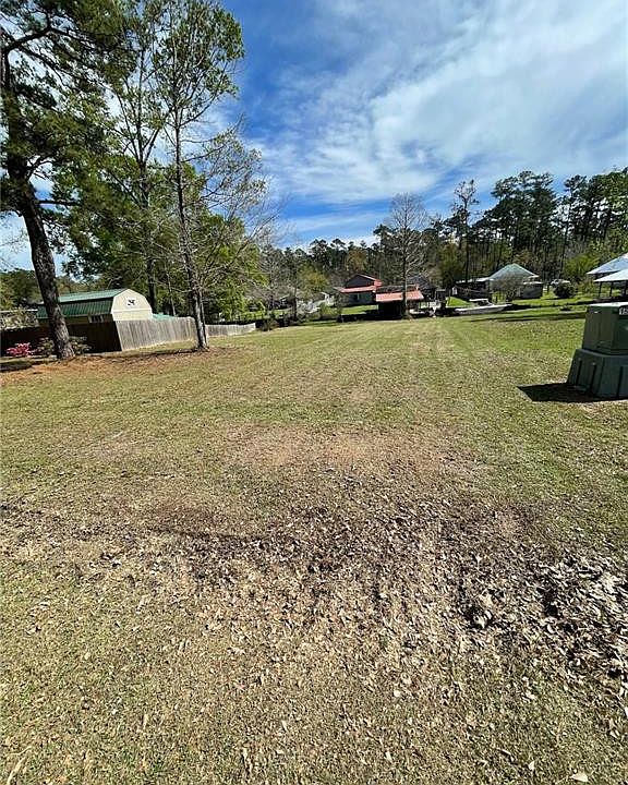 2nd image of 31140 Dendinger Mill Rd