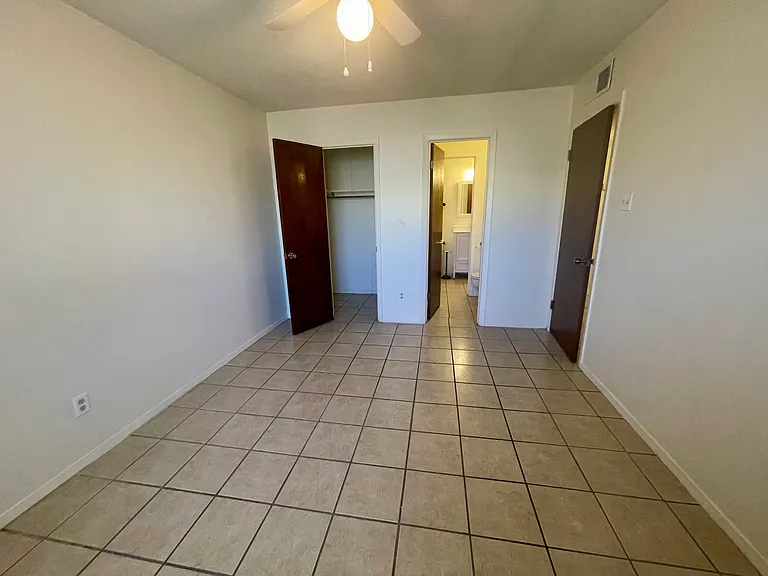8621 Mettler Dr — Photo 13