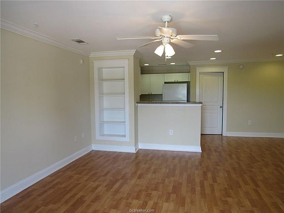 5th image of 1725 Harvey Mitchell Pkwy S APT 227
