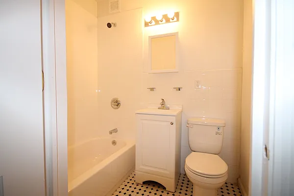 Rented by TZM Realty Properties | media 21