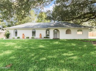 418 Almonaster Rd, Youngsville, LA 70592